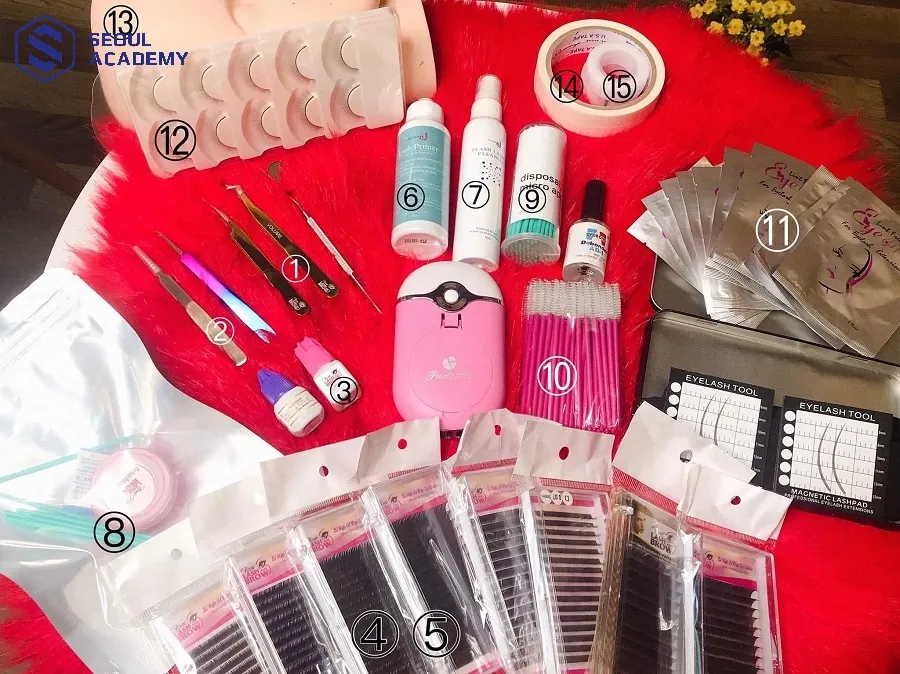 Chuẩn bị đầy đủ dụng cụ cần thiết trước khi học nối mi Volume