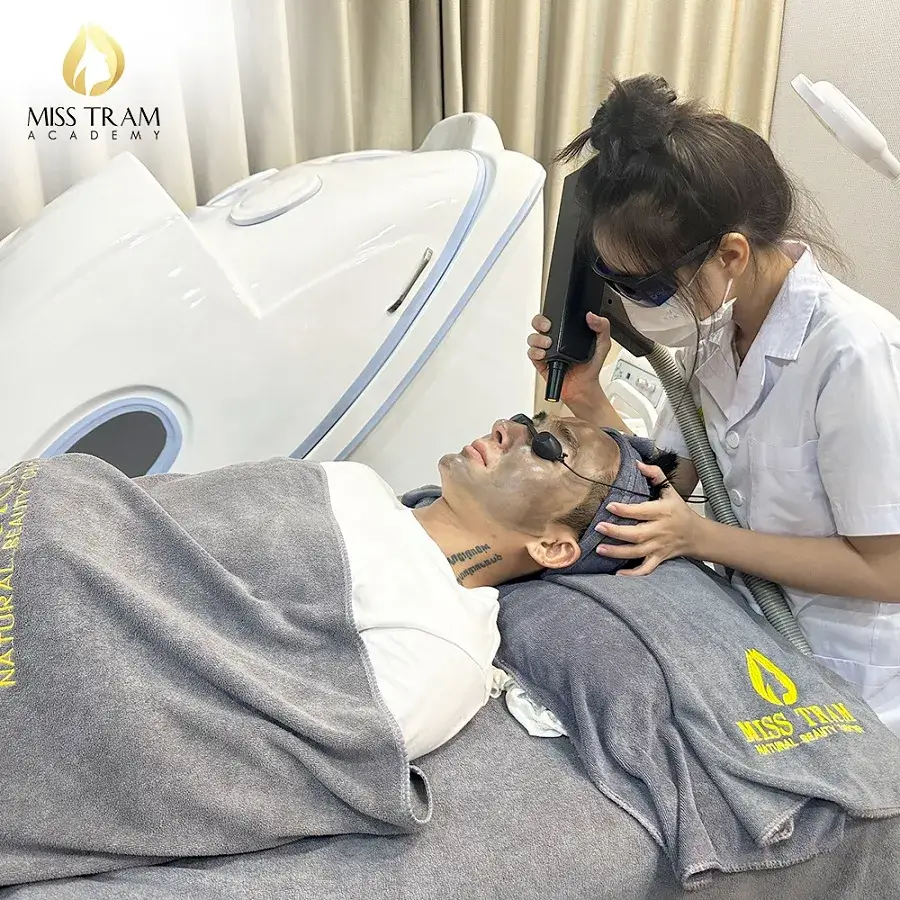 Miss trâm là một gợi ý địa chỉ học nghề uy tín, chuyên nghiệp