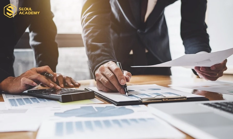 Kinh tế cũng là một ngành học tuyển sinh khối B03 được ưa chuộng