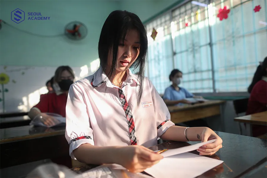 Nhiều học sinh thắc mắc lớp 9 có chuyển trường được không