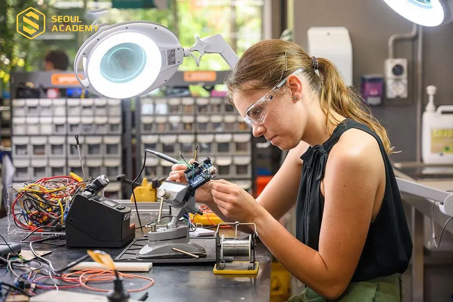 Nhóm ngành kỹ thuật đòi hỏi bạn phải có kiến thức toán học tổng quát