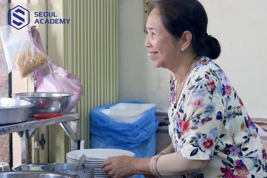 Nhiều người nghỉ hưu mở quán ăn