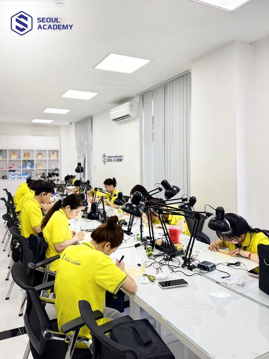 Phun xăm thẩm mỹ đòi hỏi kỹ thuật viên có tay nghề cao Phun xăm thẩm mỹ đòi hỏi kỹ thuật viên có tay nghề cao