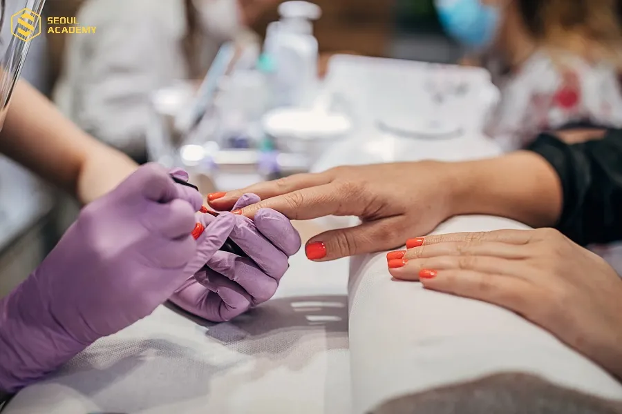 Nail salon là lựa chọn hoàn hảo cho những người muốn kinh doanh trong hẻm