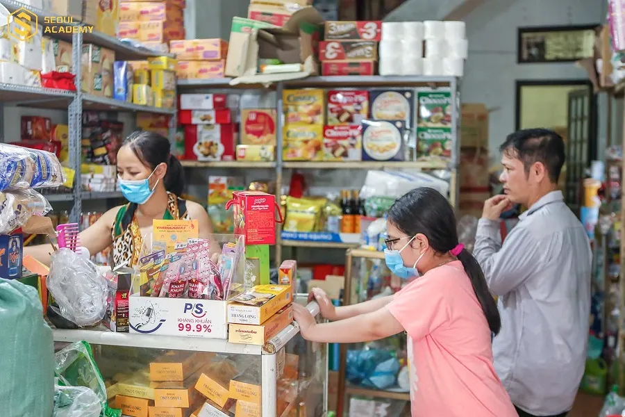 Cửa hàng tạp hóa nhỏ là đáp án cho vấn đề nhà trong hẻm nên kinh doanh gì