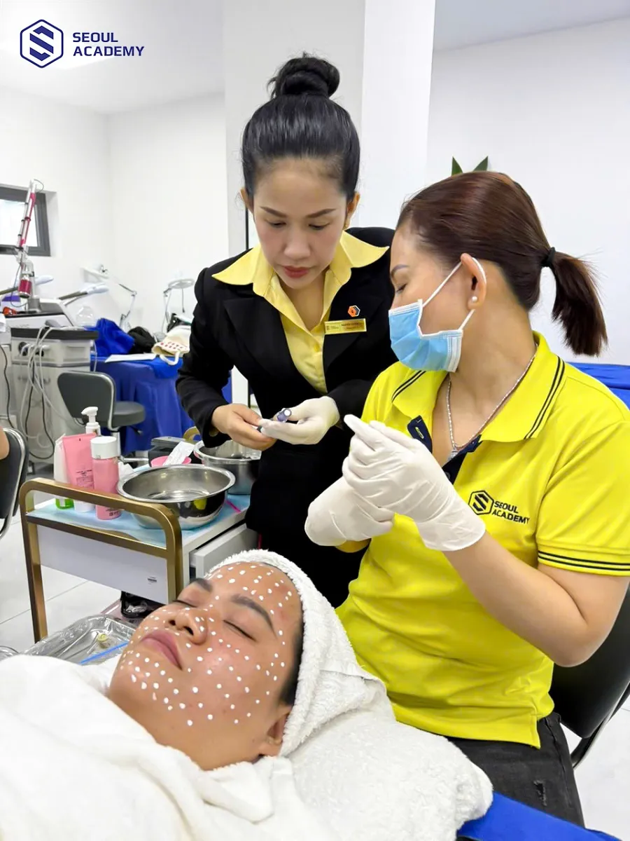 Để theo học và đạt được thành công trong nghề spa bạn cần rèn luyện các tố chất cụ thể