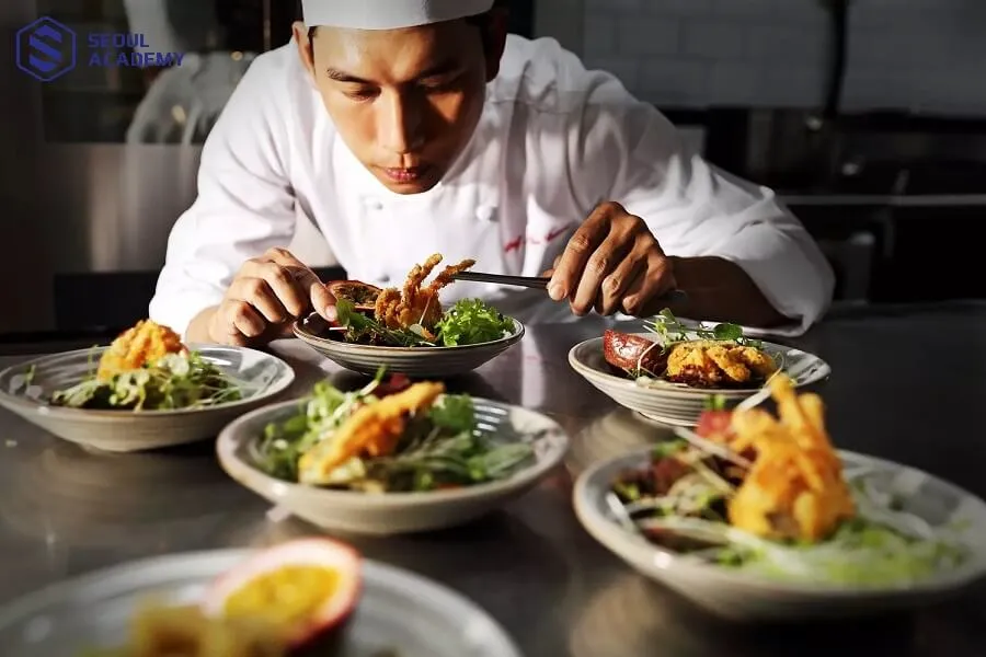 Nghề đầu bếp với mức thu nhập ổn định và cần thiết trong bất cứ thời đại nào