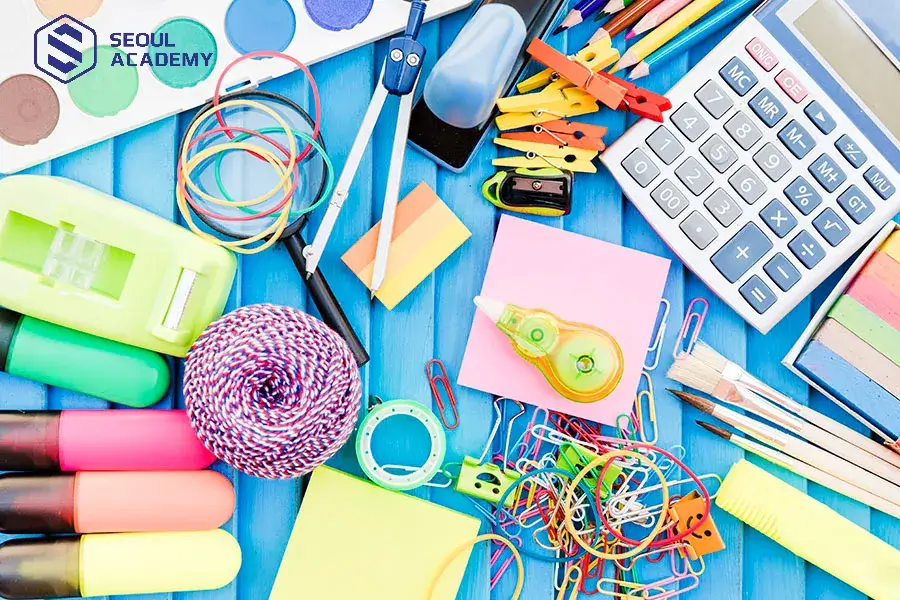 Học sinh có thể kinh doanh đồ văn phòng phẩm