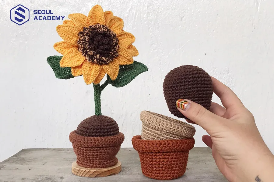 Học sinh có thể tự làm đồ handmade và khởi nghiệp