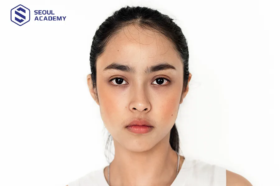 Nữ giới có nốt ruồi bên trái mang ý nghĩa tích cực