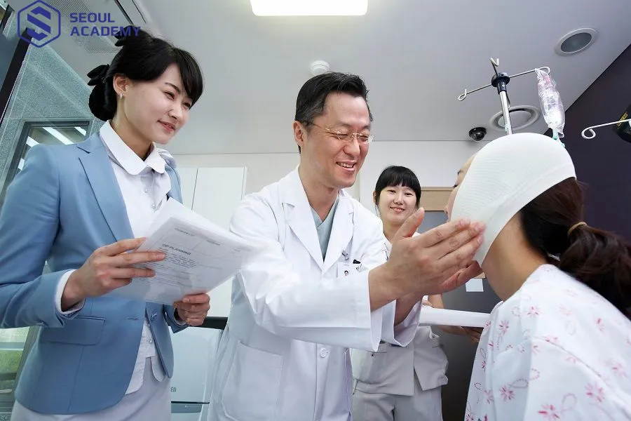 Công việc làm đẹp, thẩm mỹ phù hợp với nữ lao động Việt khi sang Hàn Quốc