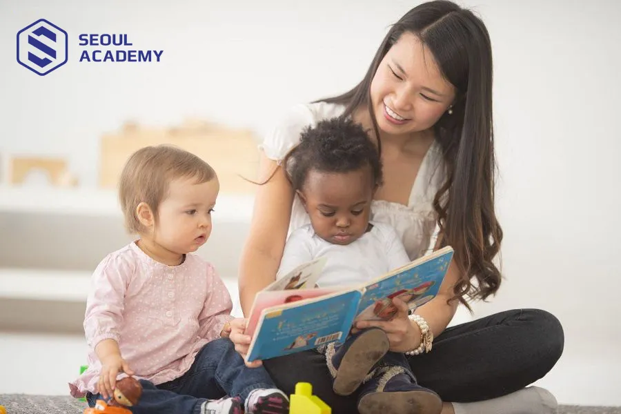 Trở thành người chăm sóc trẻ em và người già sẽ có mức thu nhập cao