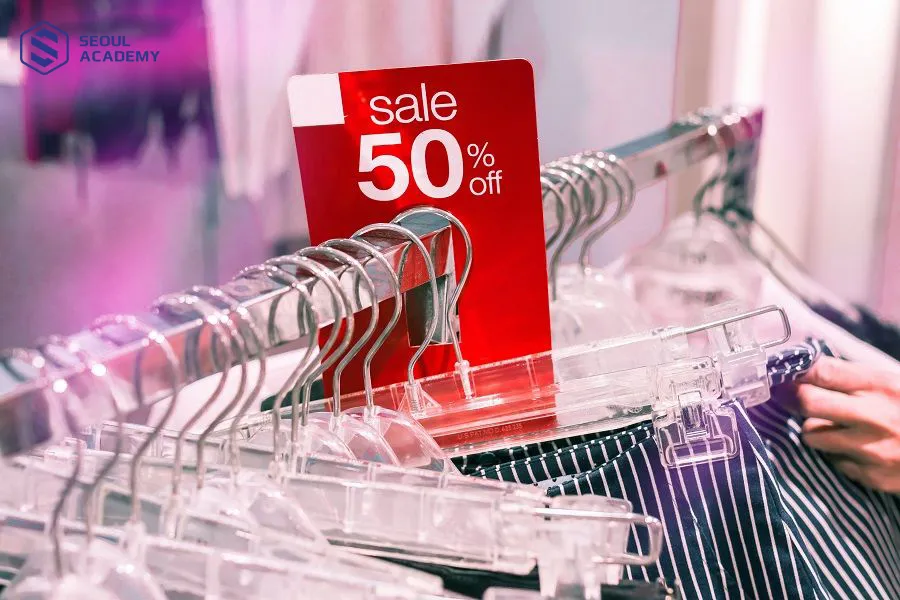 Tận dụng khuyến mãi đầu năm của các thương hiệu giúp bạn tiết kiệm rất nhiều