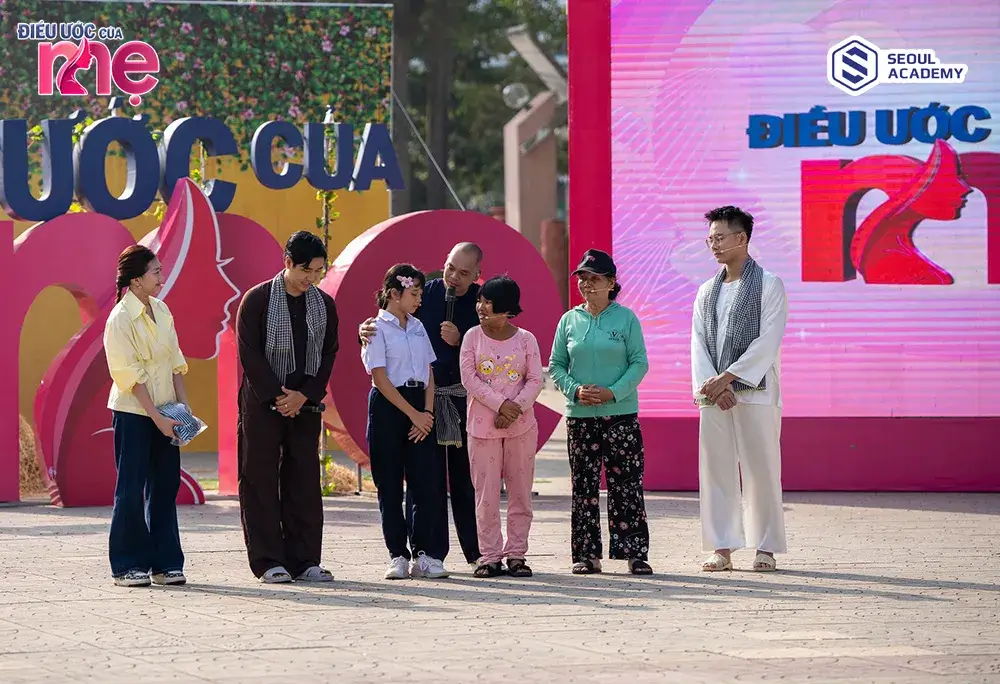 Anh Thái Phan Thanh Bình xót xa và xúc động chia sẻ với gia đình bé Nhi