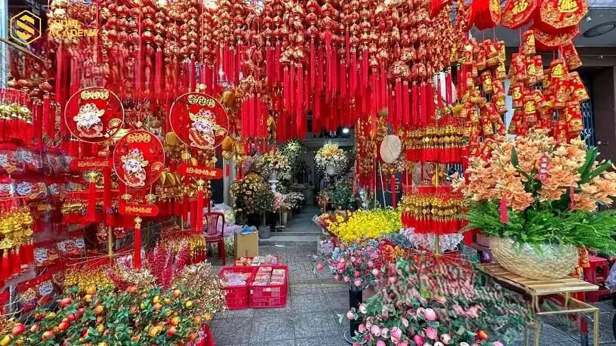 kinh doanh đồ trang trí và tâm linh là lựa chọn đắt khách dịp Tết