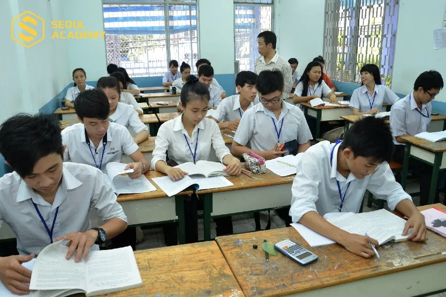 Các Trung tâm giáo dục thường xuyên chủ yếu đào tạo vừa học vừa làm