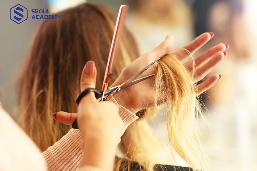 Cắt tóc chọn ngày tốt giúp bạn gia tăng may mắn cho mình