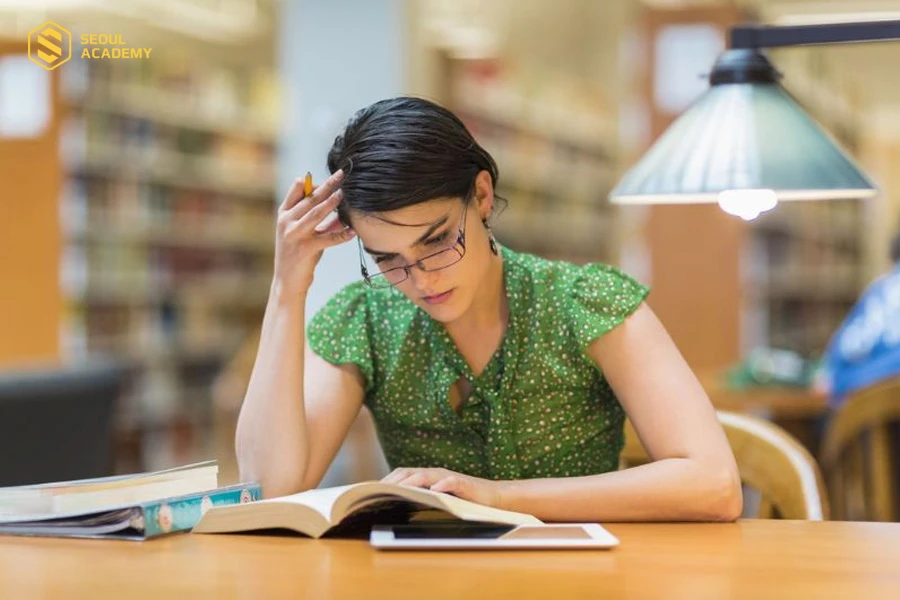 Bằng đại học hệ vừa học vừa làm có giá trị không còn phụ thuộc vào năng lực của từng người Bằng đại học hệ vừa học vừa làm có giá trị không còn phụ thuộc vào năng lực của từng người