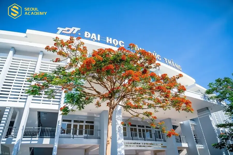 Đại học Tôn Đức Thắng phân hiệu tỉnh Khánh Hòa là trường tư thục có uy tín lâu đời