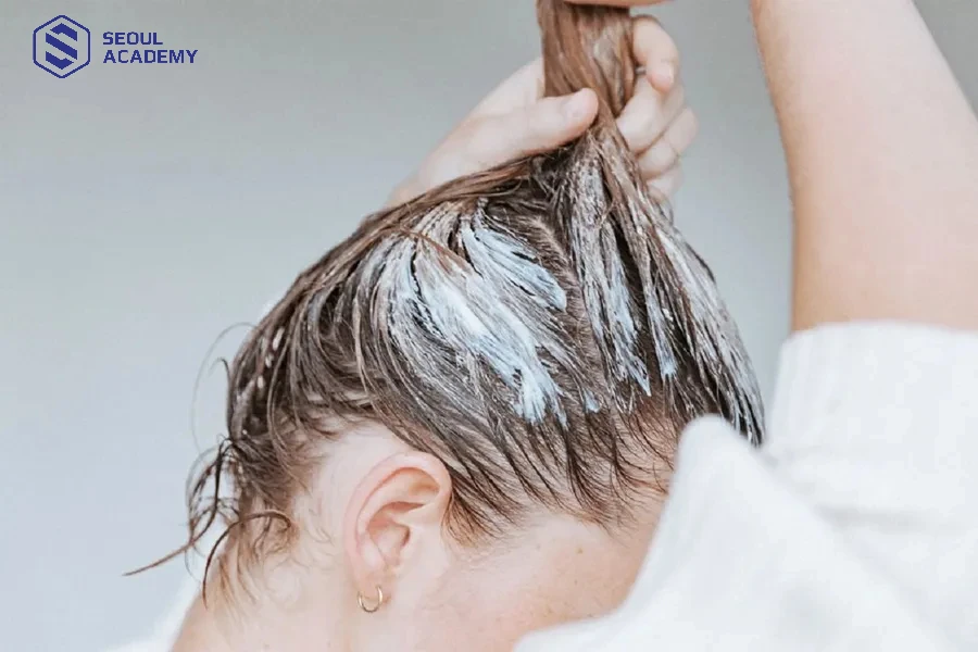 Đừng quên dùng dầu xả cho tóc Đừng quên dùng dầu xả cho tóc