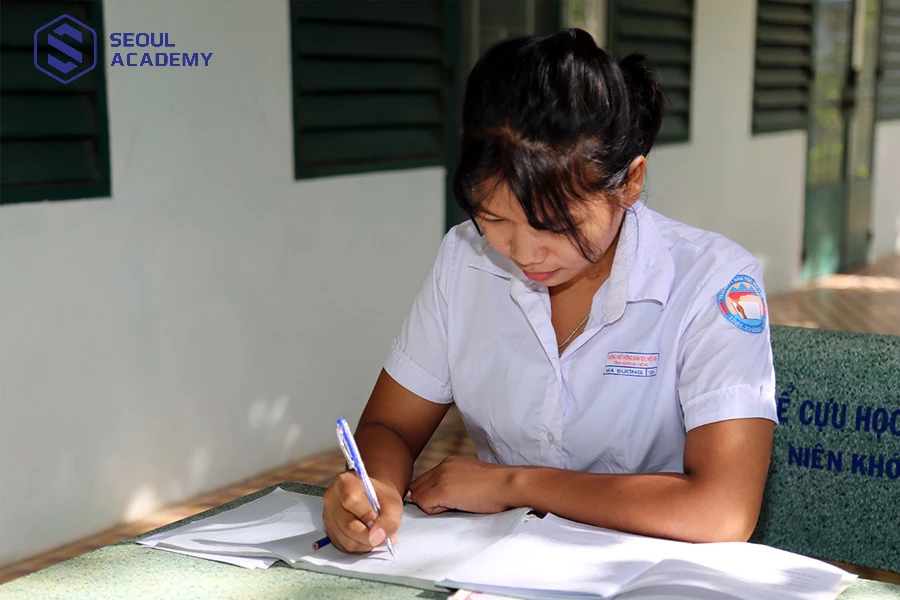 Trước ngày thi 1 ngày, đứng cố nhồi nhét thêm kiến thức