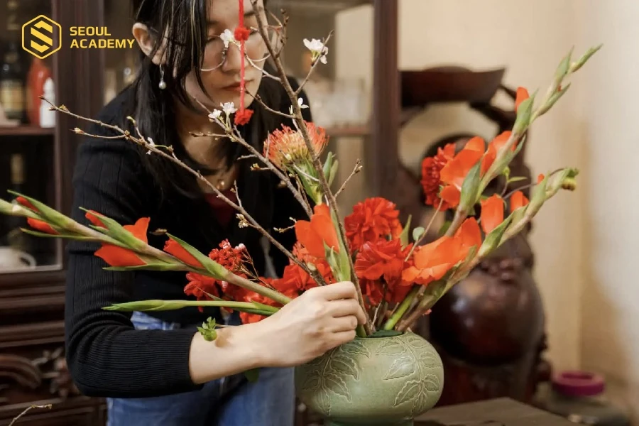 Học nghề cắm hoa cần không ngừng rèn luyện kỹ năng
