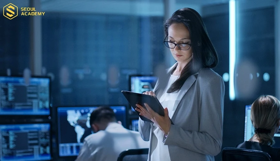 IT cũng ngành học phù hợp với nữ giới có tư duy chi tiết, khả năng thẩm mỹ tốt