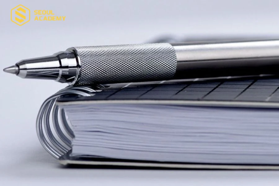 Một sản phẩm bút bi xanh của Zebra