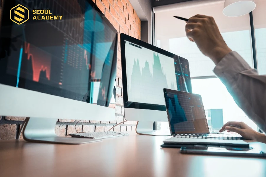 Học giỏi Toán nên làm nhân viên chứng khoán