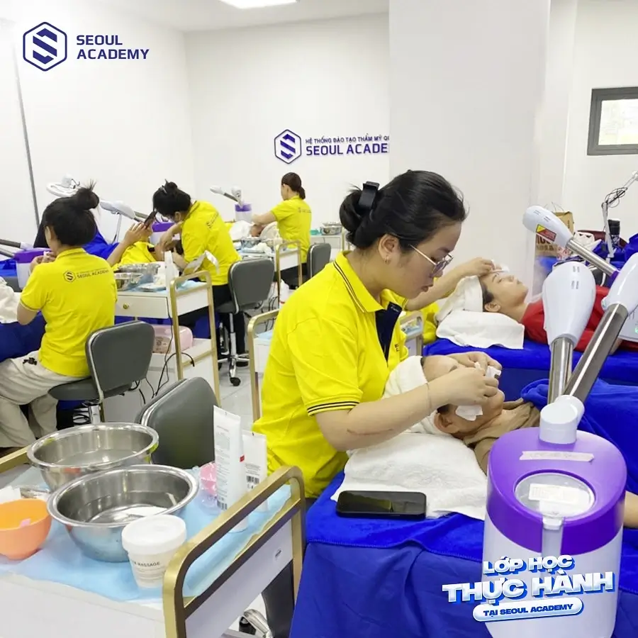 Khóa học chăm sóc da chuyên nghiệp