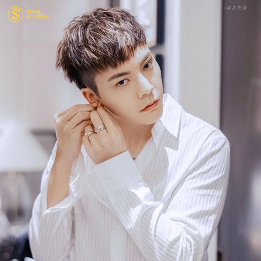 Kiểu tóc Mohican đặc biệt phù hợp với người có dáng mặt dài