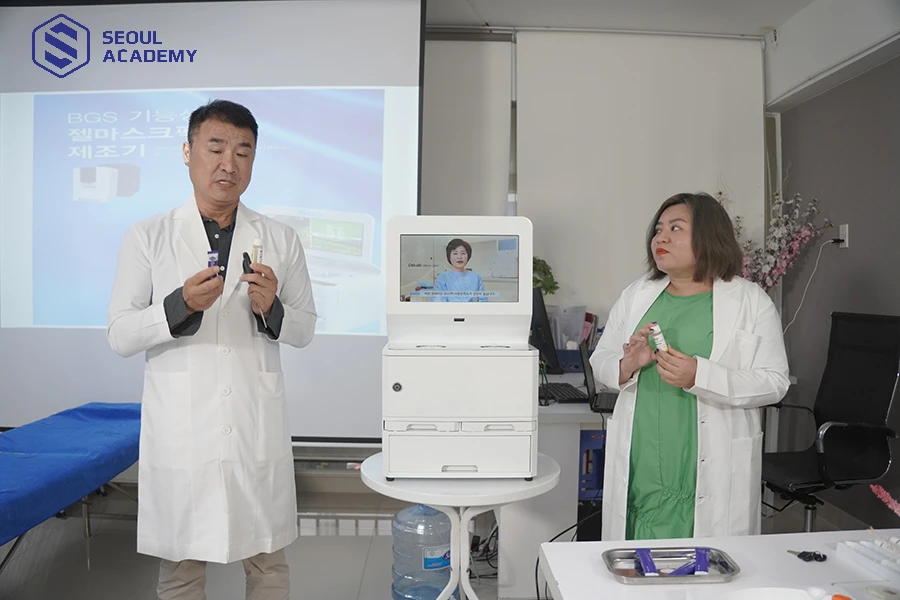 Các ngành thuộc lĩnh vực làm đẹp có tuổi nghề cao