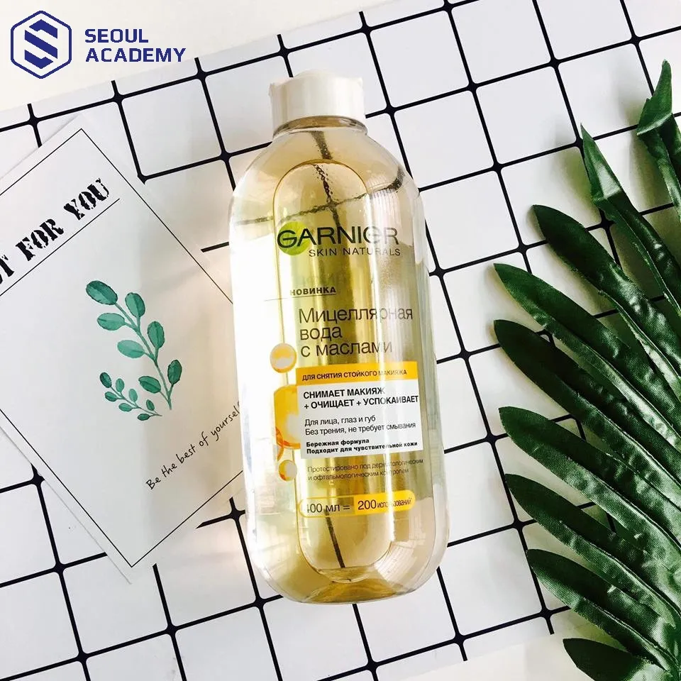 Garnier là sản phẩm tẩy trang có 2 lớp dầu và nước tăng khả năng làm sạch da hiệu quả