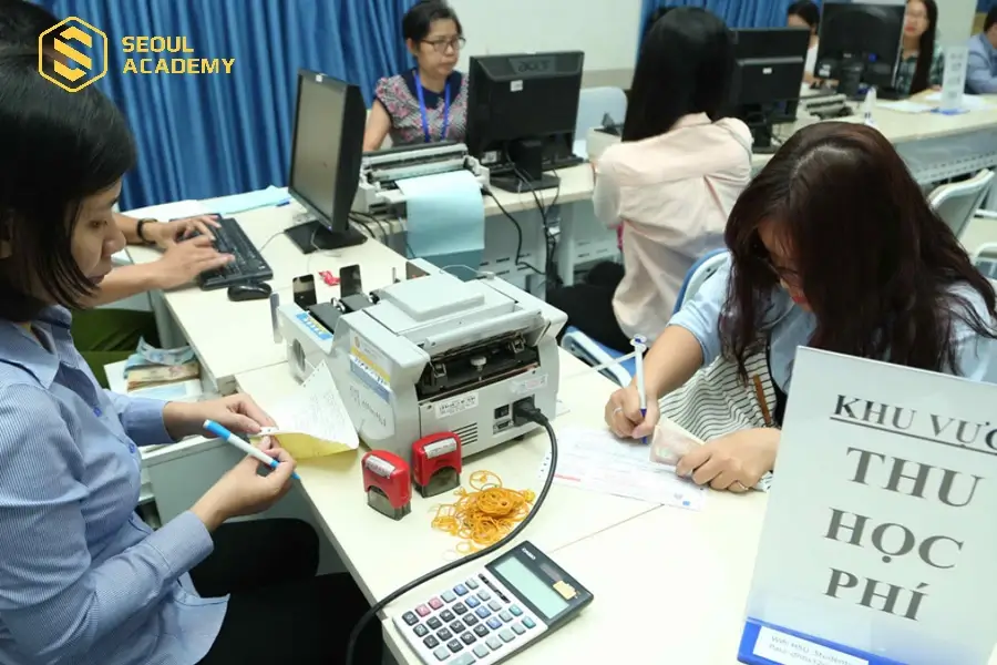 Học Đại học sẽ tốn khoản chi phí không hề nhỏ