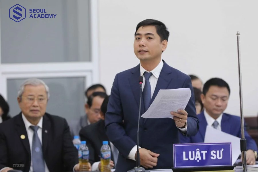 Luật sư là công việc đòi hỏi khả năng hùng biện, tranh luận sắc sảo