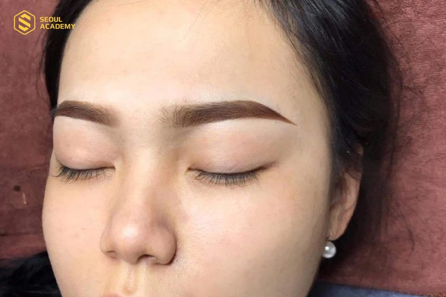 Chân mày màu nâu tây