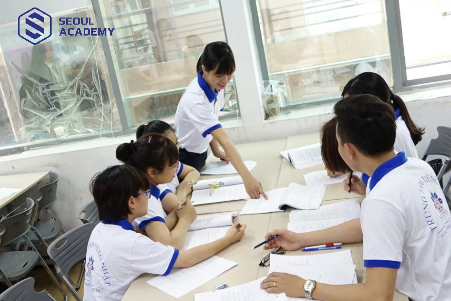 Làm lớp phó học tập có rất nhiều nhiệm vụ