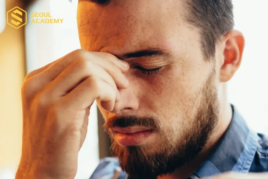 Ấn vùng thái dương tốt cho mắt