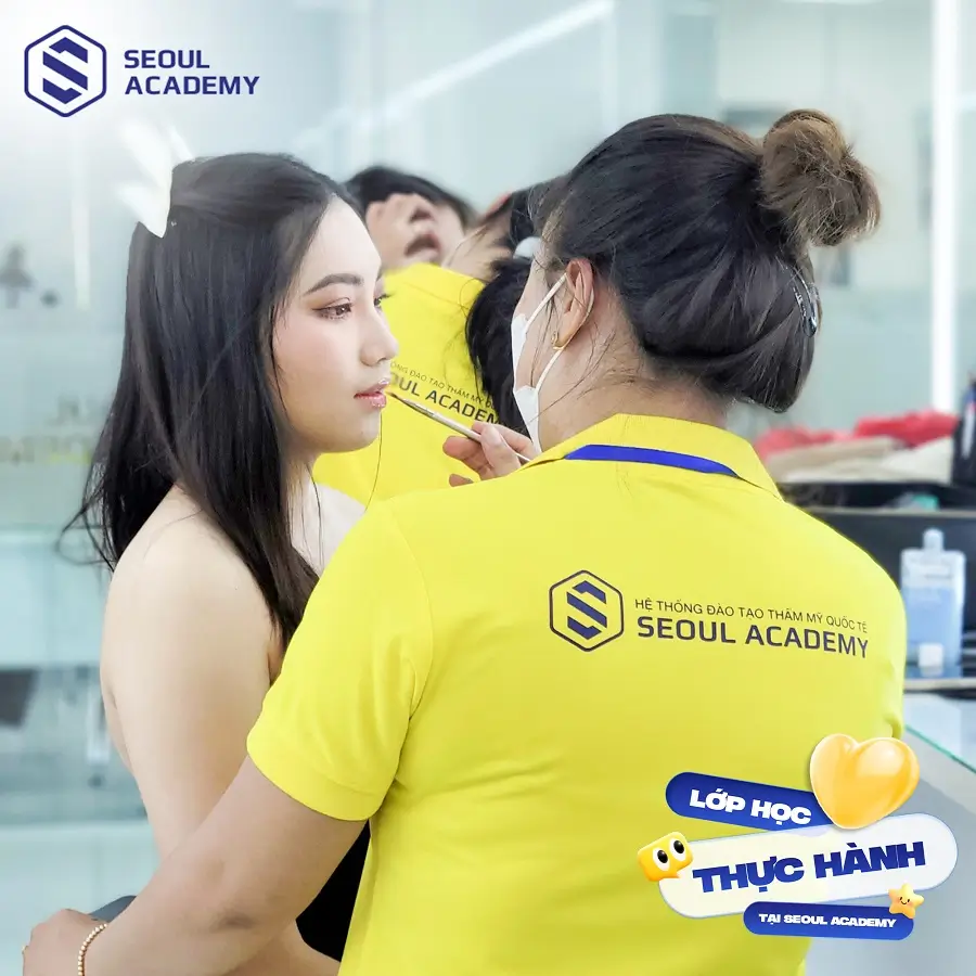 Học viên được thực hành trên mẫu thật liên tục