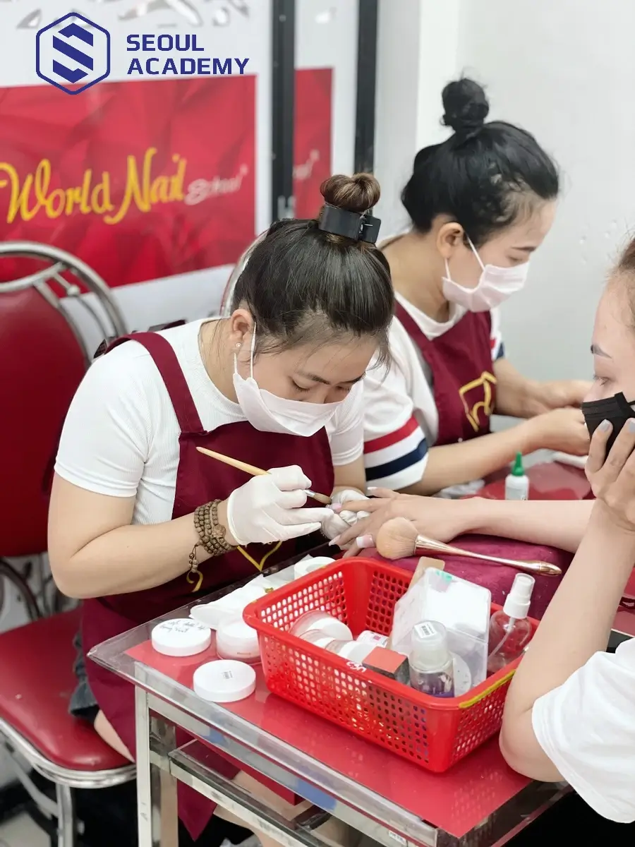 World Nail School mang đến khóa học nail chuyên nghiệp theo chuẩn quốc tế