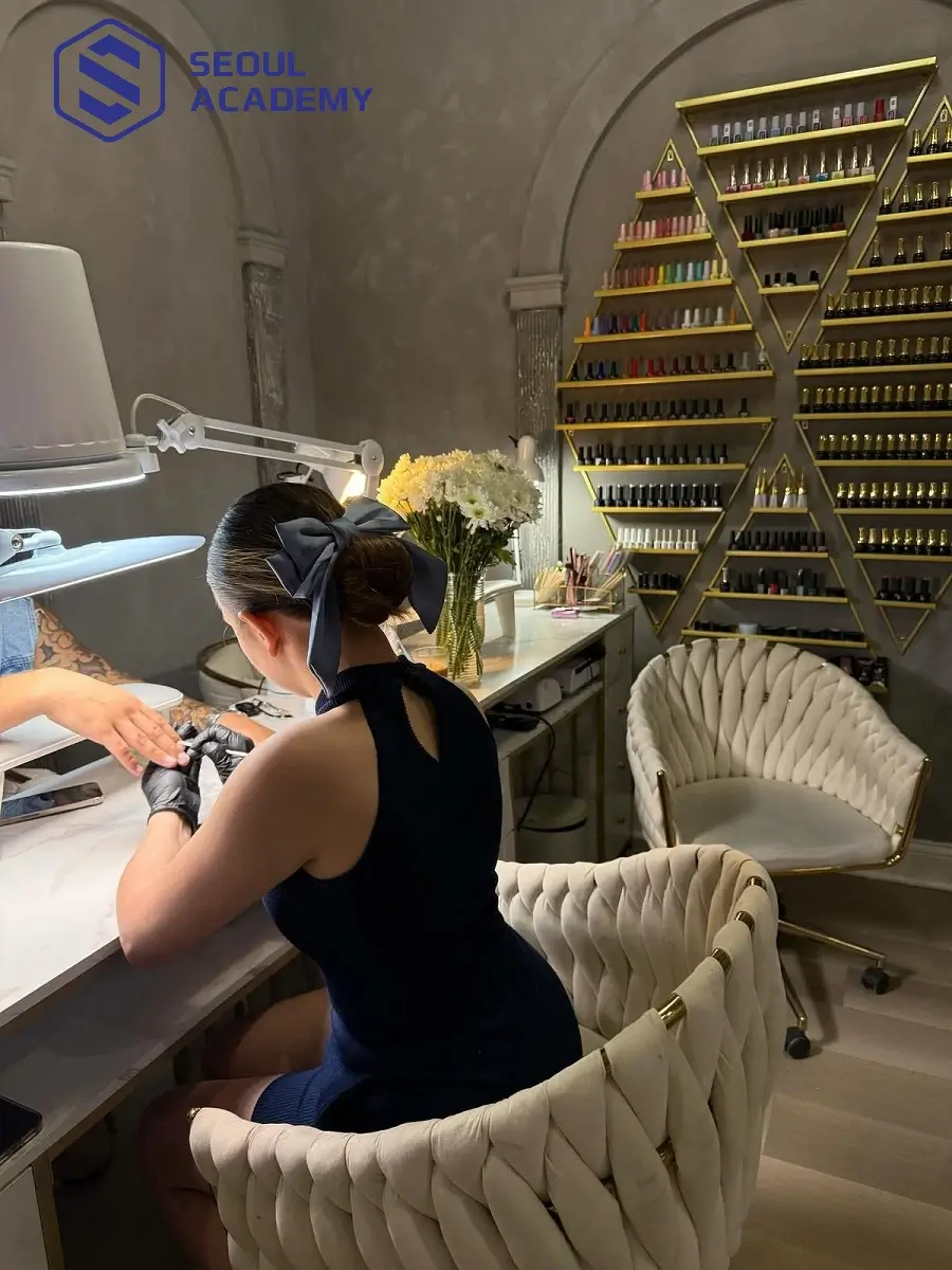 KellyPang có môi trường học tập chuyên nghiệp