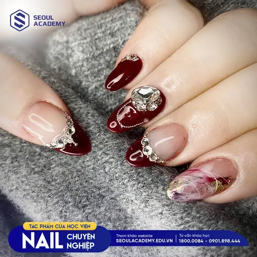 Học viên tại Seoul Academy có thể tự tin thực hiện các mẫu nail chuyên nghiệp sau khóa học