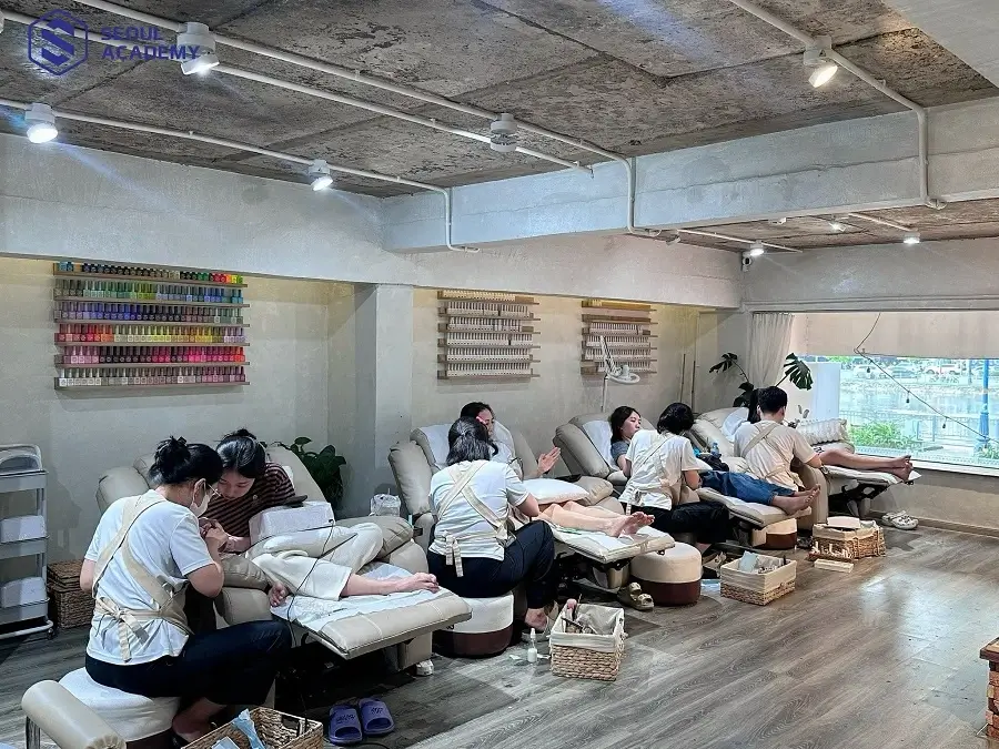 Her Nail dạy nghề nail uy tín tại quận 7