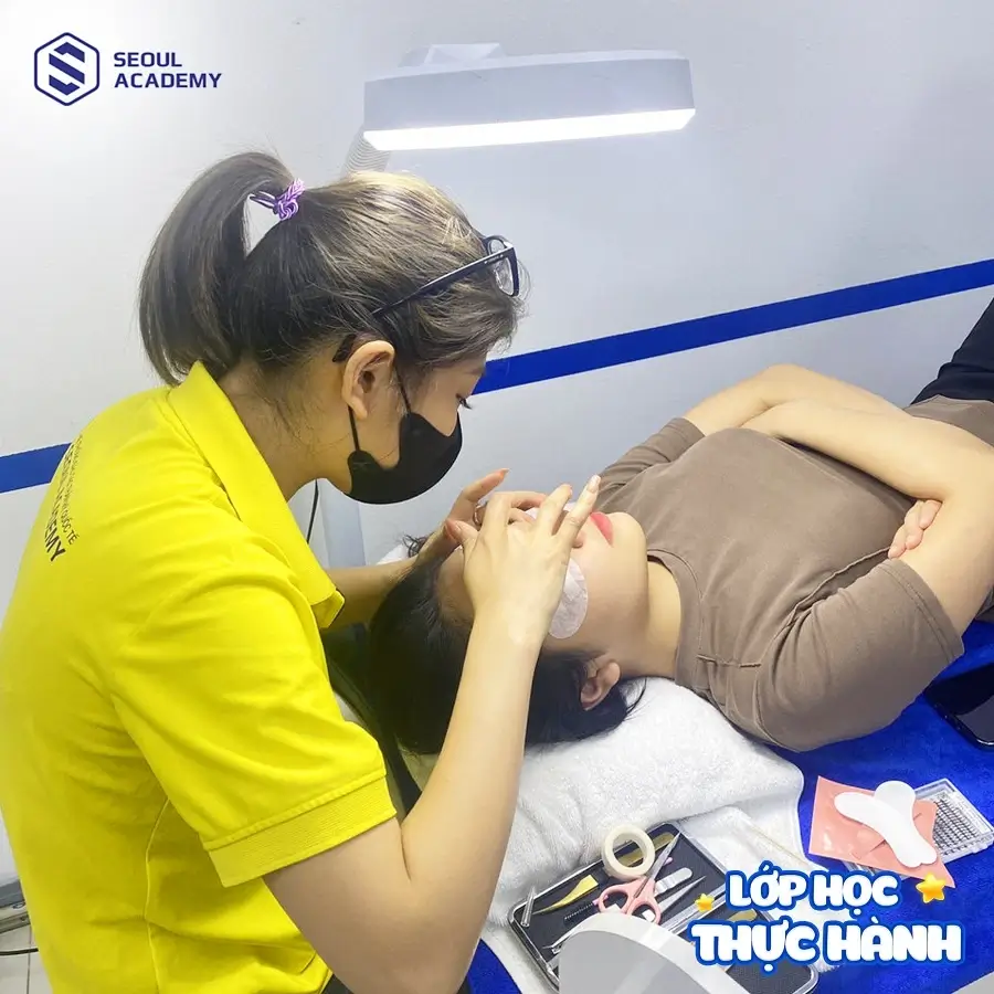 Khoá học Nối mi chuyên nghiệp thực hành liên tục