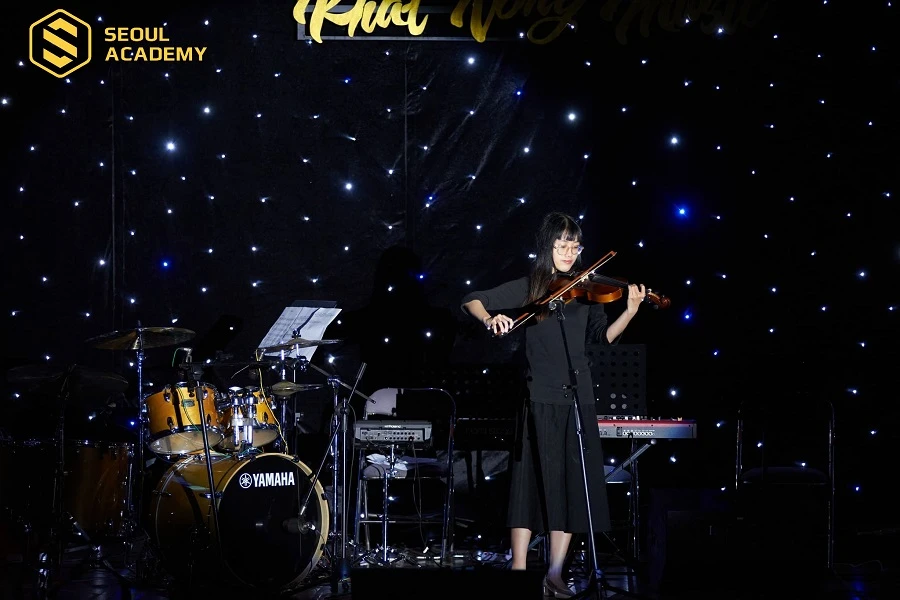 Khát Vọng Music Center tạo cơ hội cho học viên tham gia các buổi biểu diễn để nâng cao kỹ năng và sự tự tin