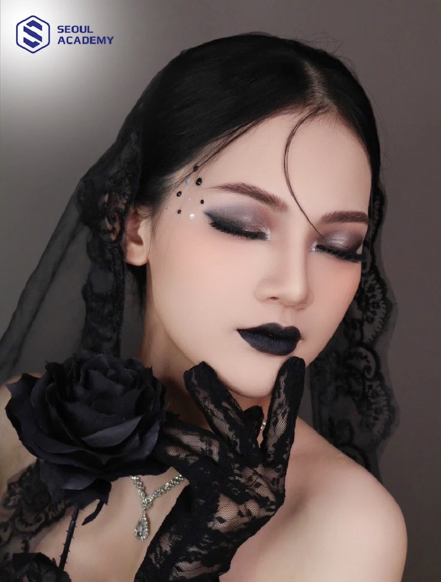 Hiểu rõ về lý thuyết bánh xe màu sắc và cách sử dụng trong makeup