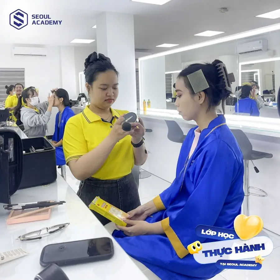 Tìm hiểu về một quy trình makeup chuẩn chỉnh