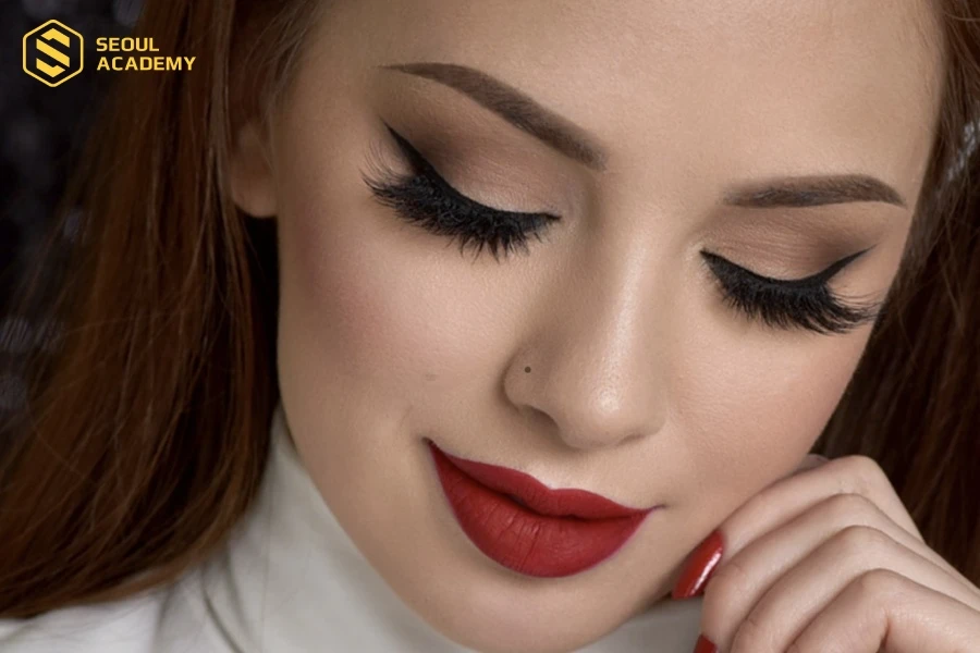 Phụ nữ có nốt ruồi ở cánh mũi số mệnh không tốt