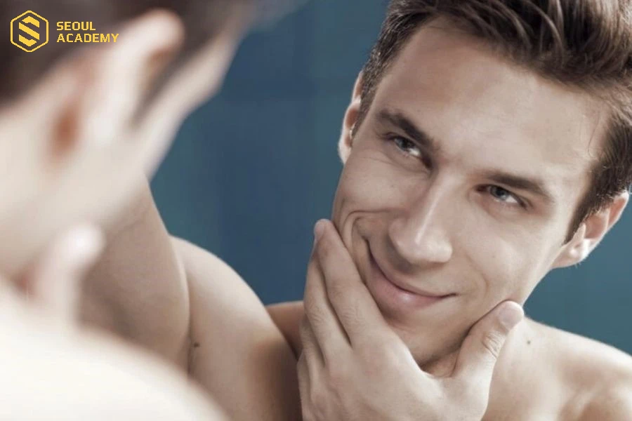 Xem xét tướng lông mày nhô cao còn phụ thuộc vào nhiều yếu tố