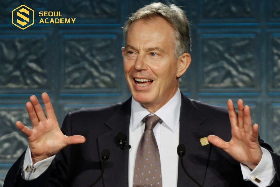 Bàn tay chữ nhất ở nam vận mệnh tốt